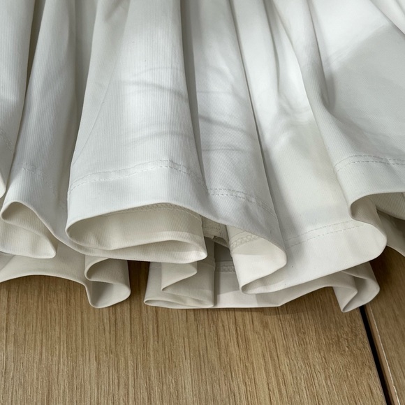 Wilson tennis skirt,size M - Picture 3 of 8